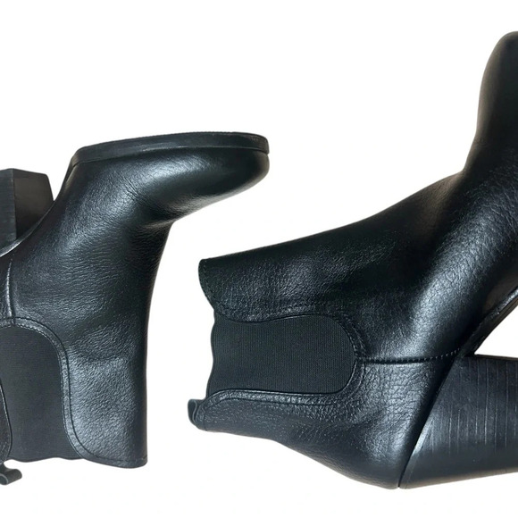 Rachel Comey NWOT “Nassau” heeled Chelsea boots Sz6 worn twice didn’t fit my Mom - Picture 3 of 14